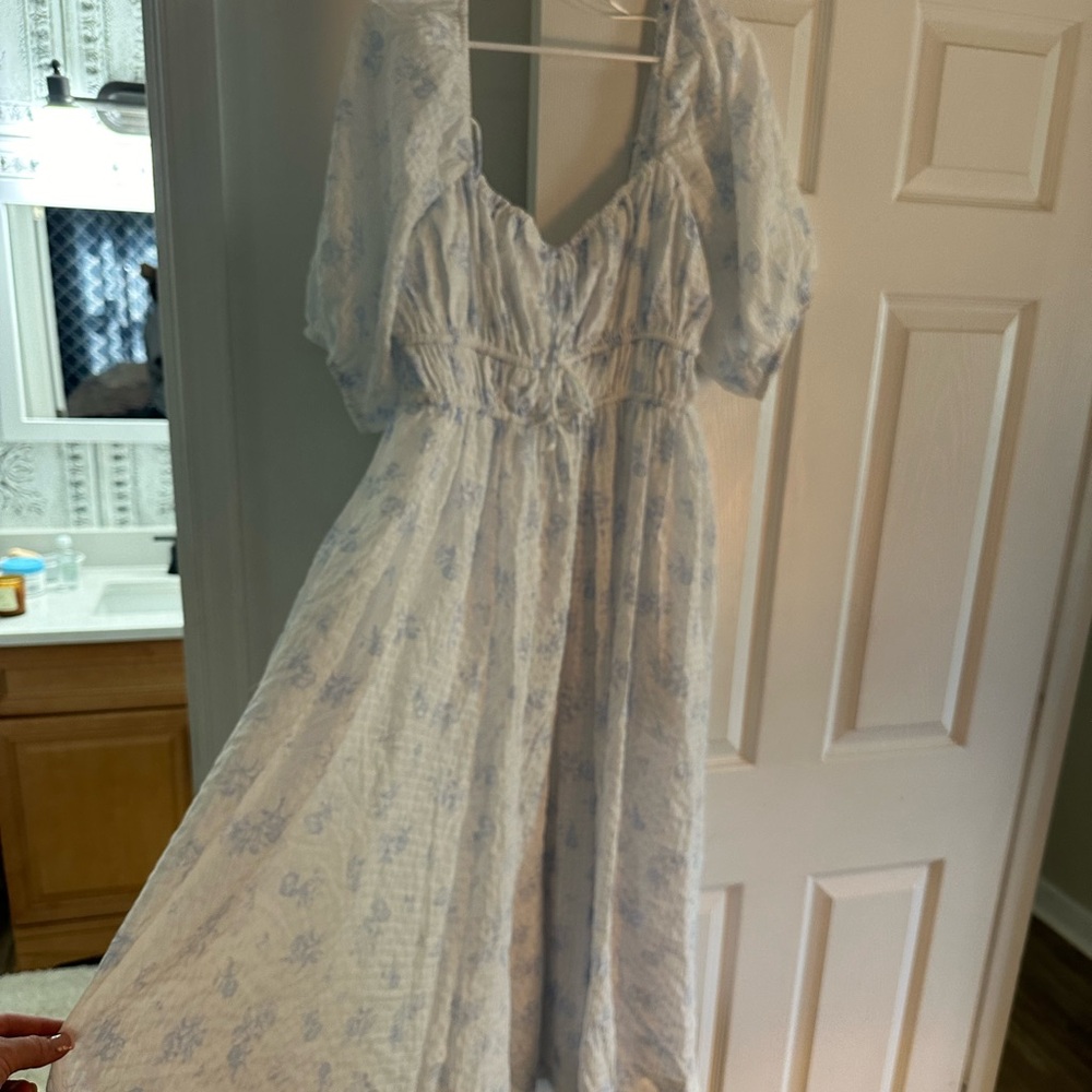 Worth Collective blue/white midi dress